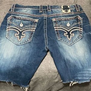 Rock revival shorts, size 40, 22 inches top to bottom